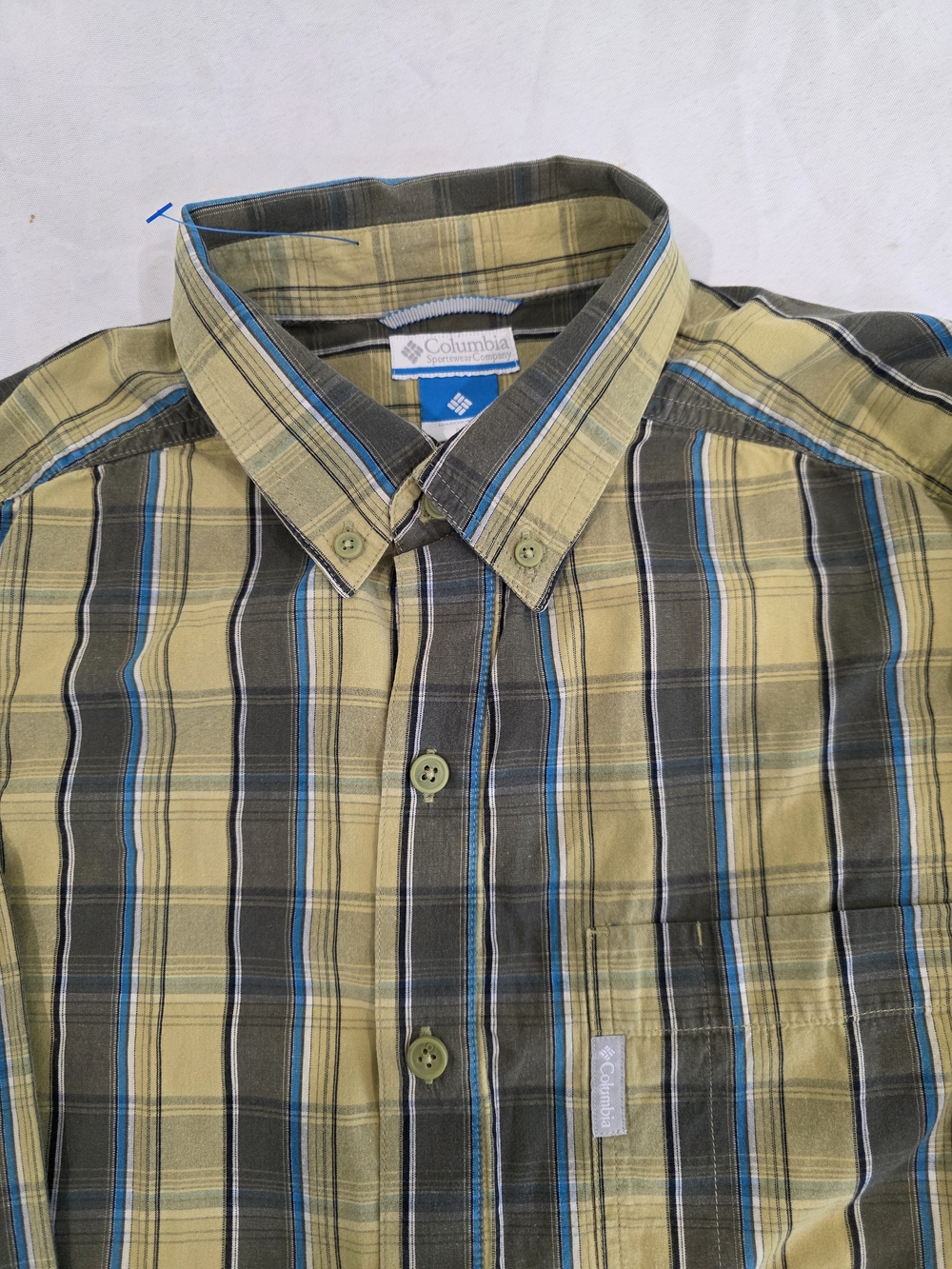 Columbia Sports Company Cotton Collection Designed Shirt Men Size M